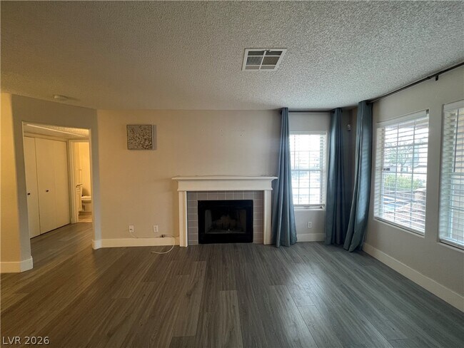 Building Photo - 3450 Erva St