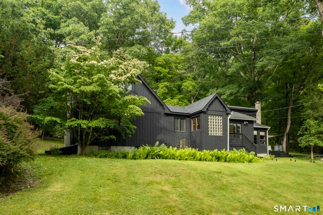 Building Photo - 46 E Pond Lilly Rd