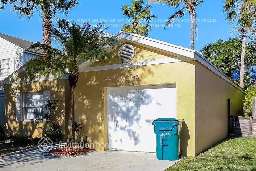 Building Photo - 12853 SW 146th Ln