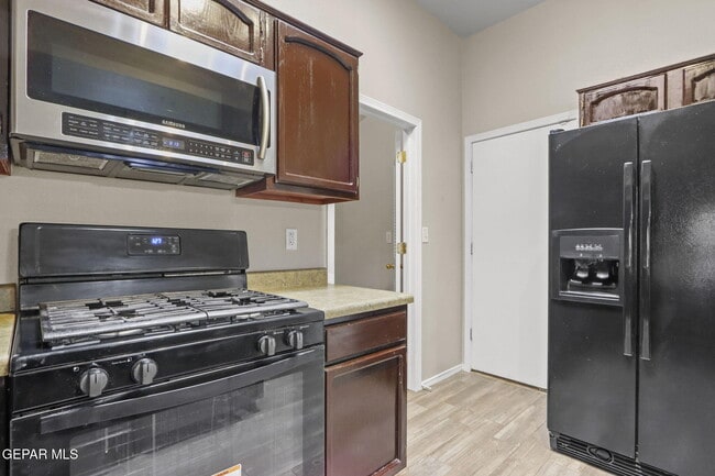 Building Photo - 11828 Mesquite Lake Ln