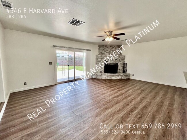 Building Photo - 4546 E Harvard Ave