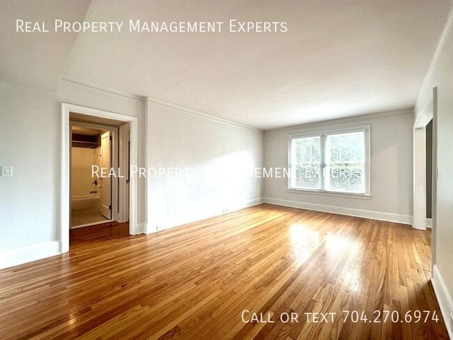 Building Photo - 712 Louise Ave