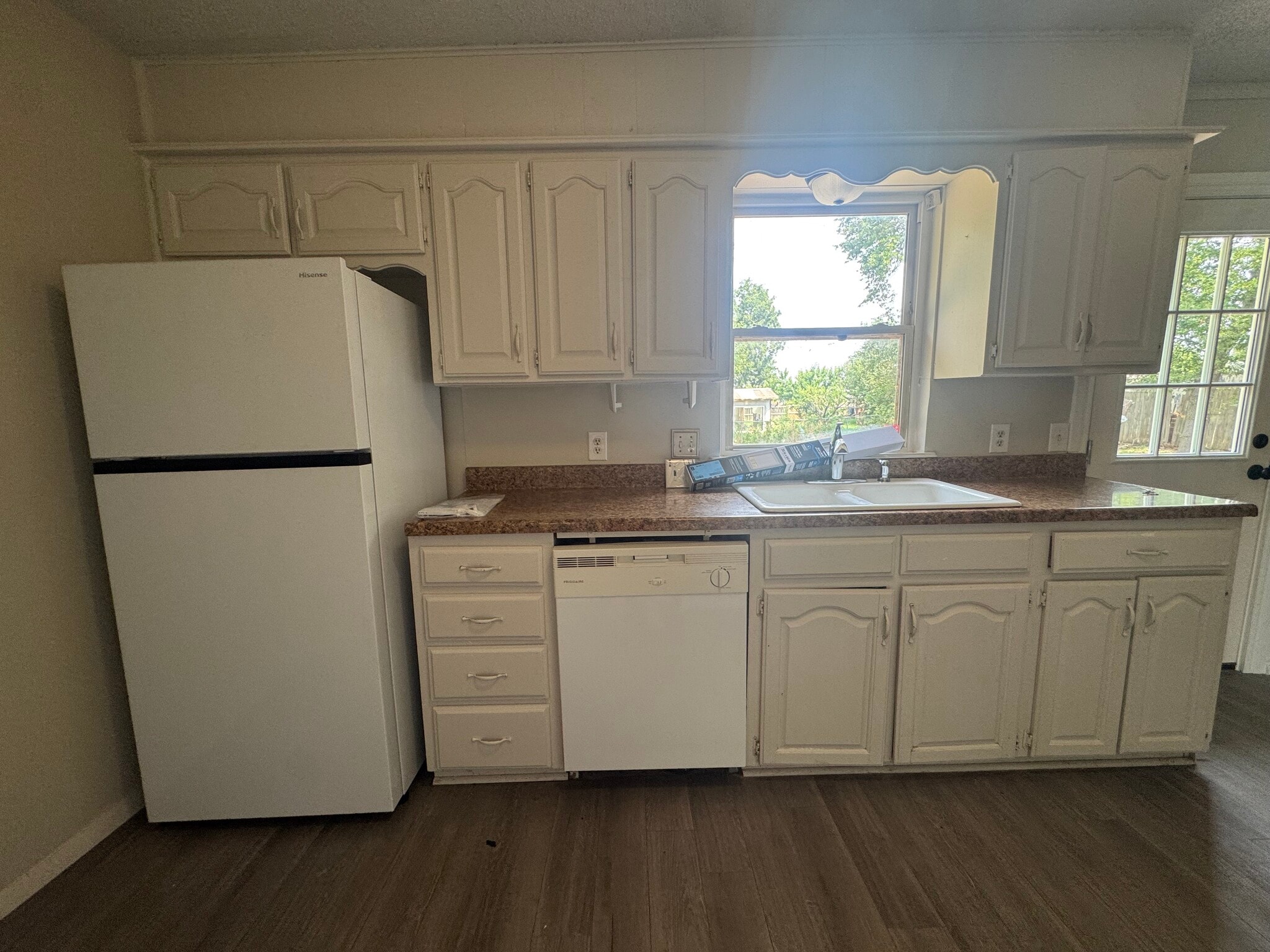 Building Photo - 4906 Vena Ln