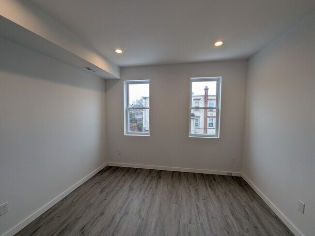 Building Photo - 6614 Rising Sun Ave