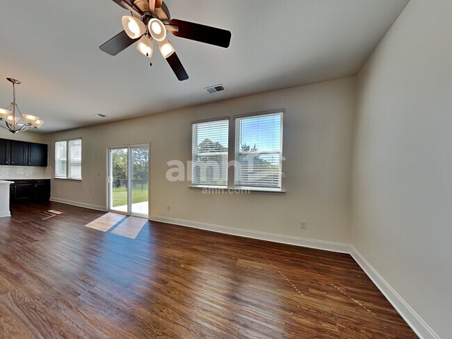 Building Photo - 120 Cairo Ct