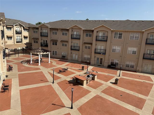 Building Photo - 3102 Kings Rd