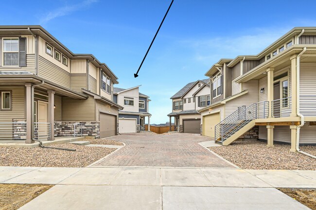 Building Photo - Updated 3-Bed Home with 2-Car Garage in Reunion Metro District