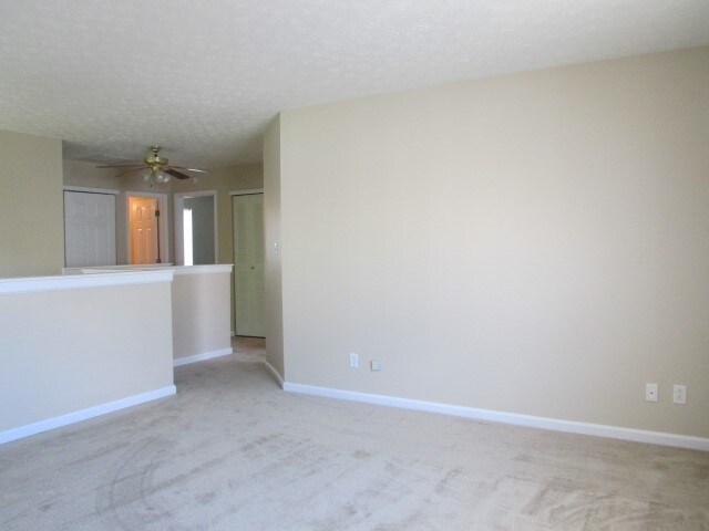 Building Photo - 6658 Largo Ln