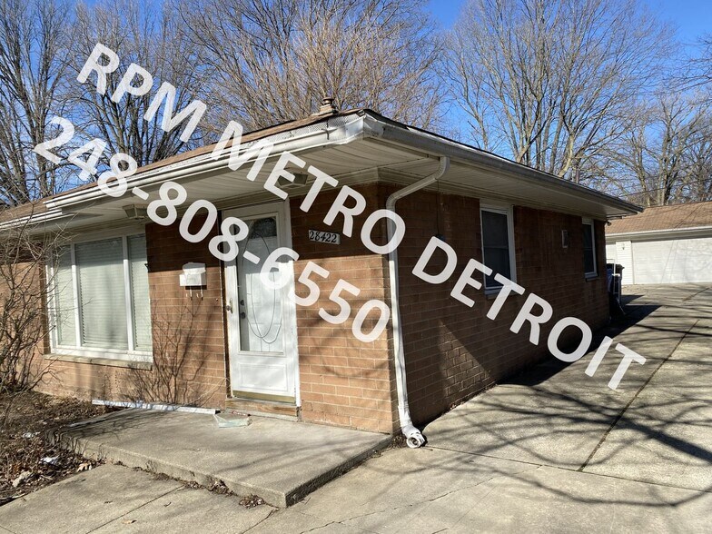Building Photo - 28422 Parkwood St
