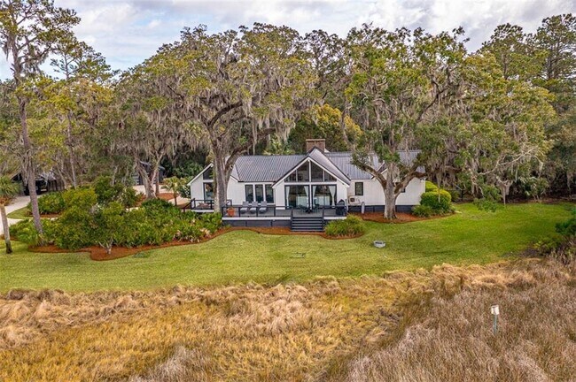 Building Photo - 6201 Frederica Rd