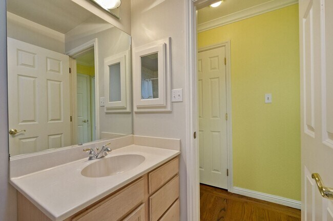 Building Photo - Wow! What a Great Home! Available Soon!