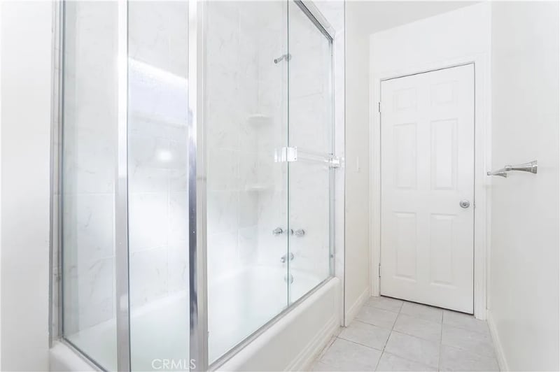 Building Photo - 7916 Limerick Ave