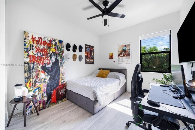 Building Photo - 4408 NW 80th Ave