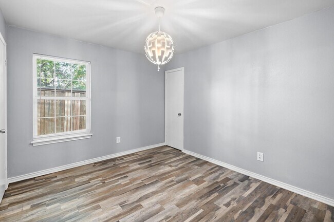 Building Photo - 7617 Meador Ave