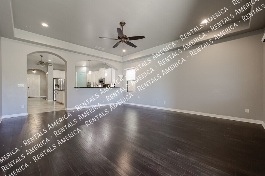 Building Photo - 21665 S 215th Pl