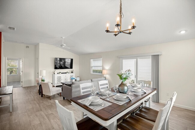 Building Photo - 4981 Ellie Ln