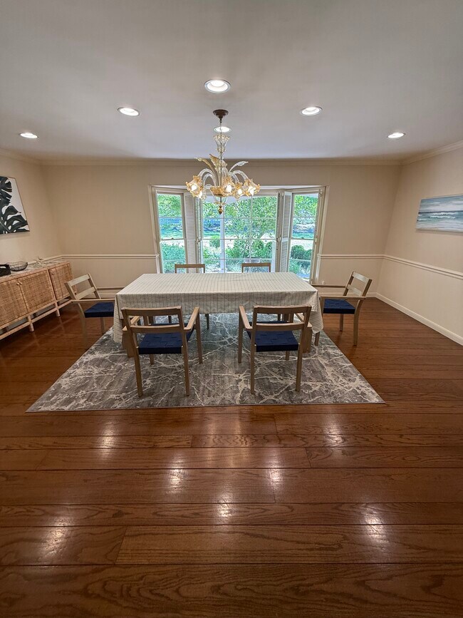 Building Photo - 25567 Willow Pond Ln