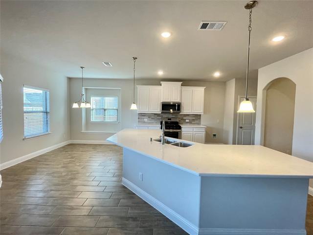 Building Photo - 2813 Bobcat Dr