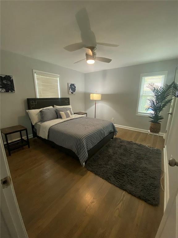 Building Photo - 2133 Pinehurst Dr