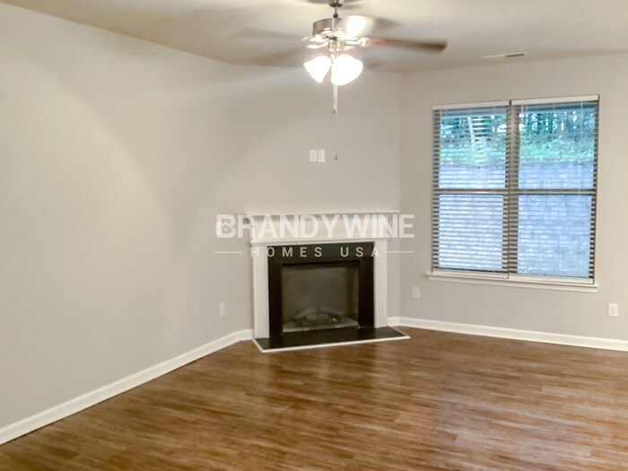 Building Photo - 397 Lossie Ln