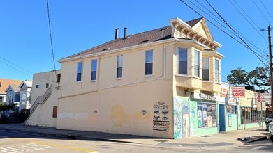 Building Photo - 1545 Lincoln Ave