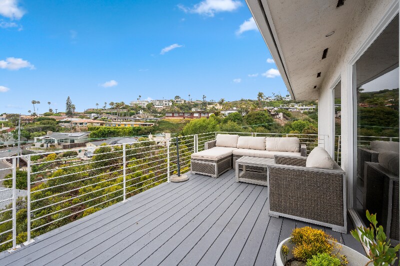 Building Photo - 5662 Ladybird Ln