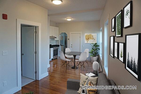 Building Photo - 116 Willow St