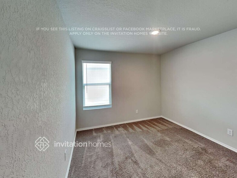 Building Photo - 10618 Varmus Dr