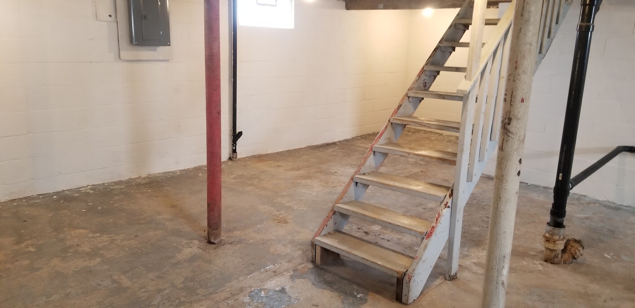 Building Photo - 253 Greenlawn Ave