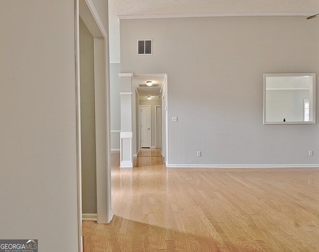 Building Photo - 170 Hidden Brook Trail