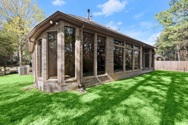 Building Photo - 14 Mystic Pines Ct