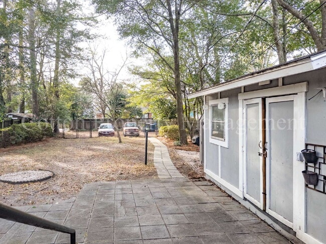 Building Photo - 309 N 23rd St