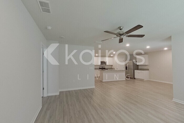 Building Photo - 4702 Malay Cir