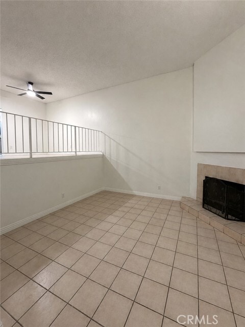 Building Photo - 2032 S Bon View Ave