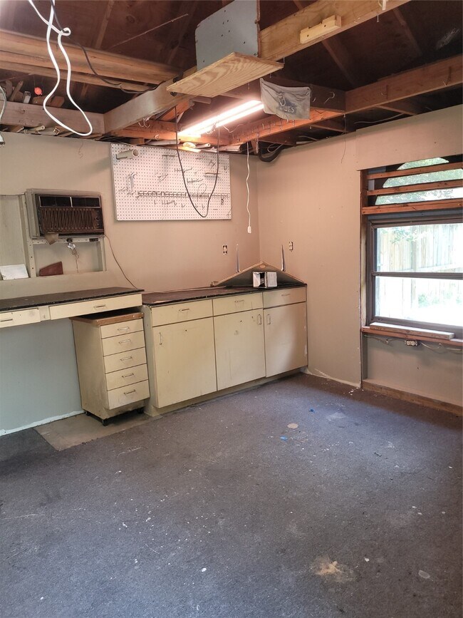 Building Photo - 21515 Nottinghill Dr
