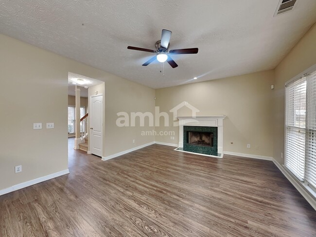 Building Photo - 7474 Clipper Cove