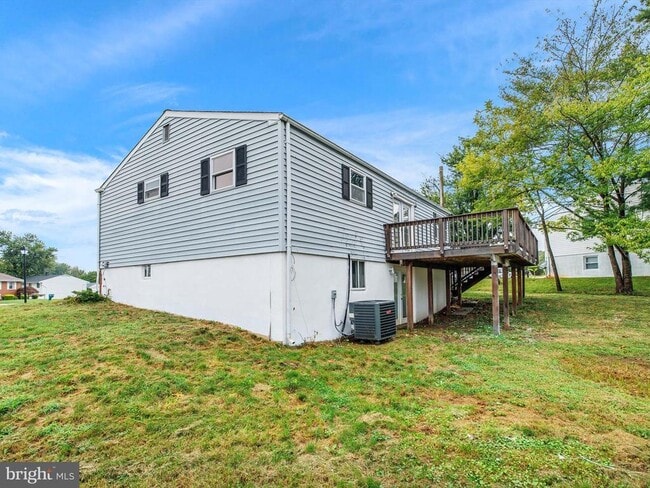Building Photo - 4001 Starbrook Rd