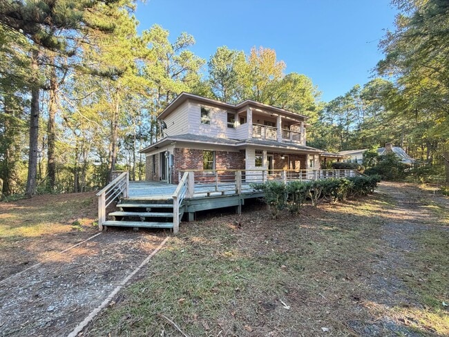 Building Photo - 5 Bed 3 Bath Home in Ruston