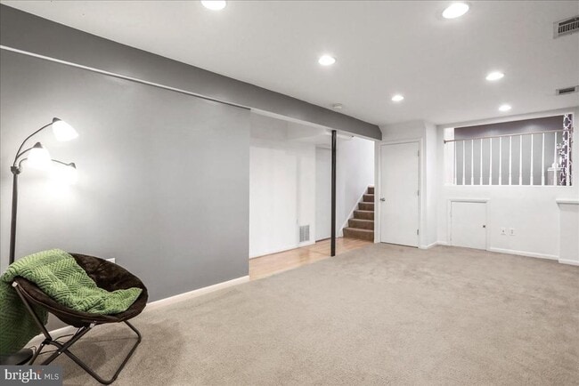 Building Photo - 2653 Fanieul Hall Ct