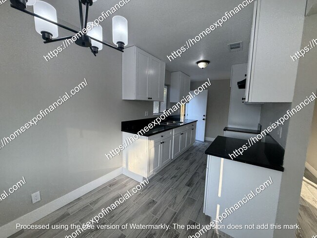Building Photo - Nice Home For Rent