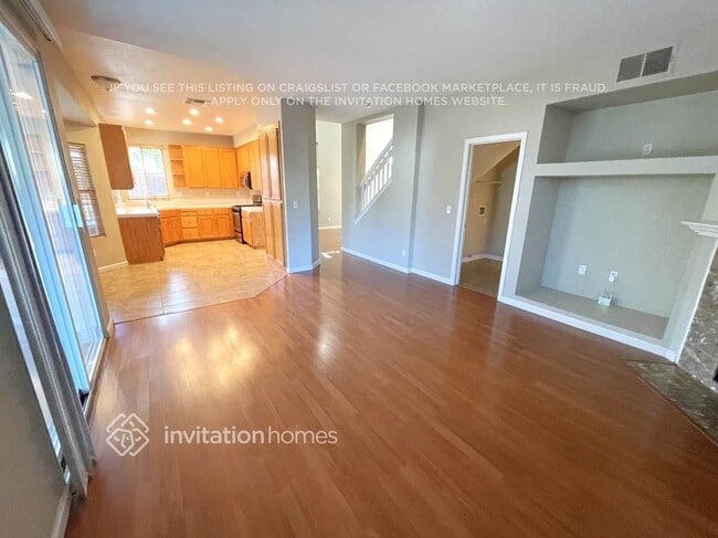 Building Photo - 4720 Canyon Hills Dr