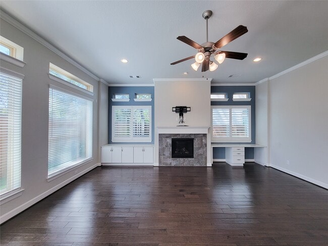 Building Photo - 935 W Lacey Garden Loop