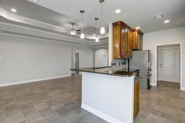 Building Photo - 7522 Sable Creek Dr