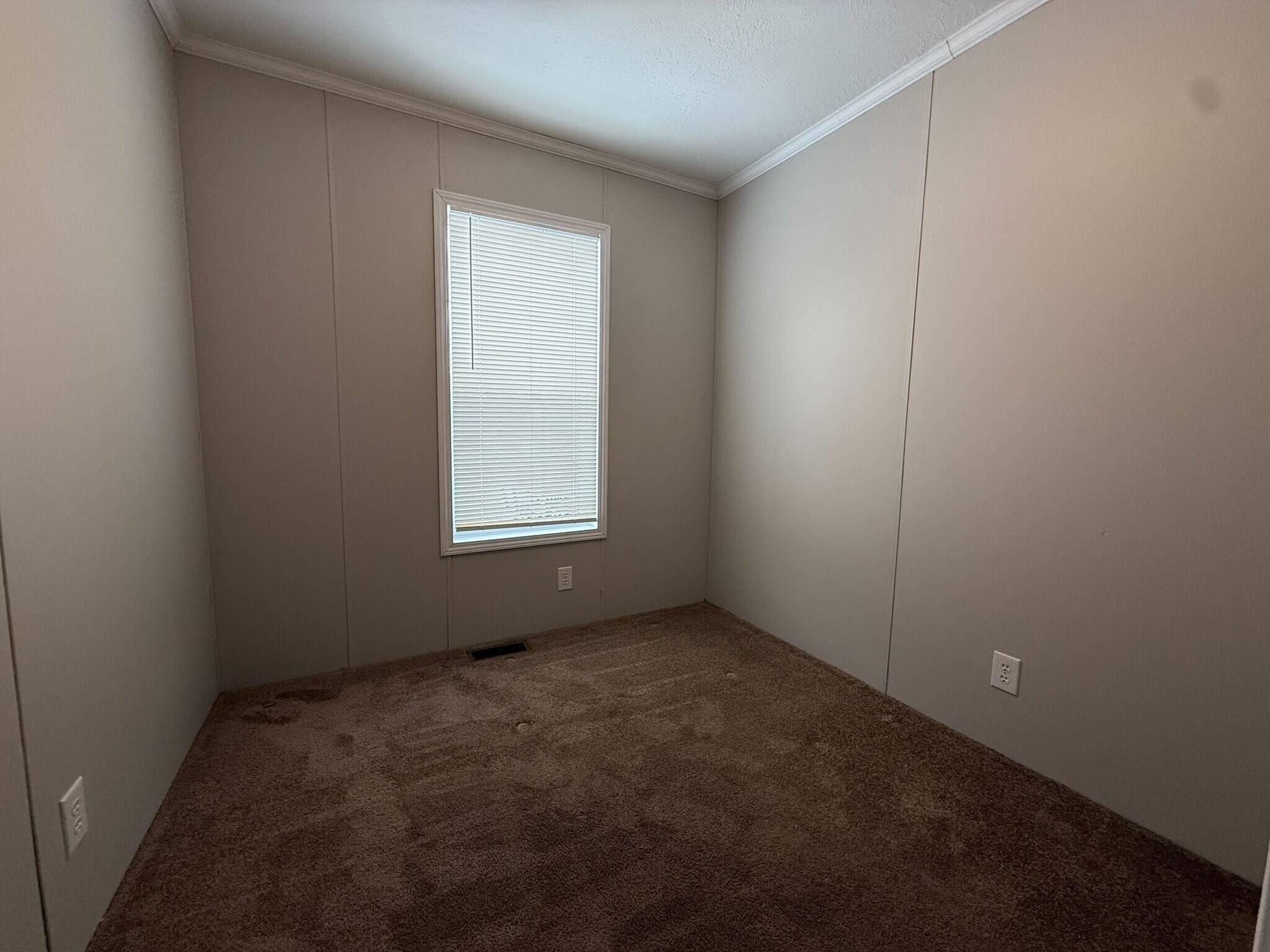 Building Photo - 12230 St Michel Ave