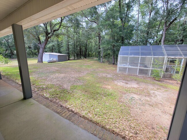 Building Photo - 4707 Nichols Creek Rd