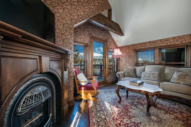 Building Photo - 301 S French St