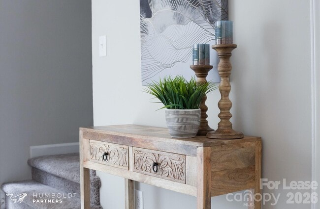 Building Photo - 206 E Glendale Ave