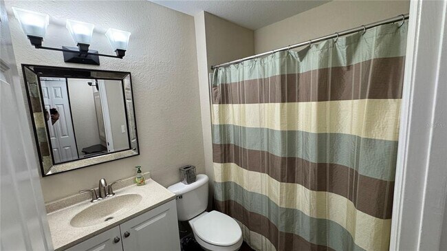 Building Photo - 850 S Tamiami Trl