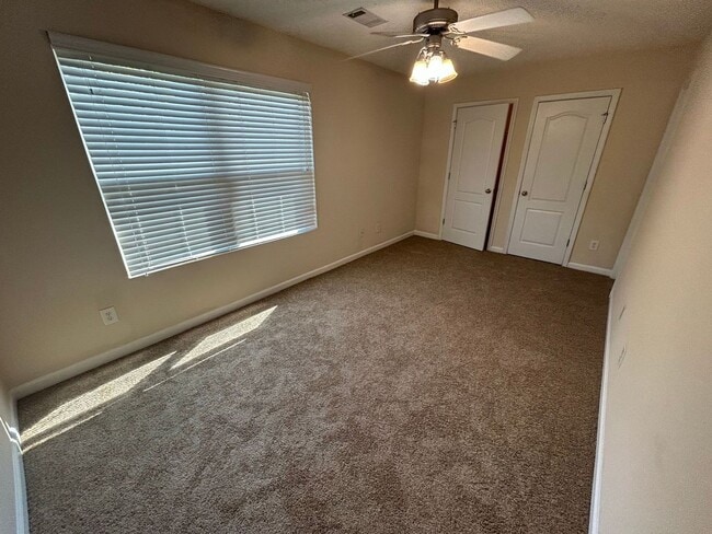 Building Photo - BRIDGEWATER HOME! PRE-LEASING FOR AUGUST 2 2026! 1/2 Off Deposit!