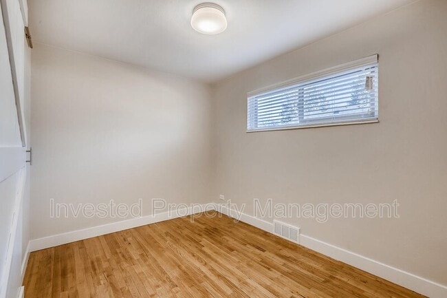 Building Photo - 4247 Shoshone St